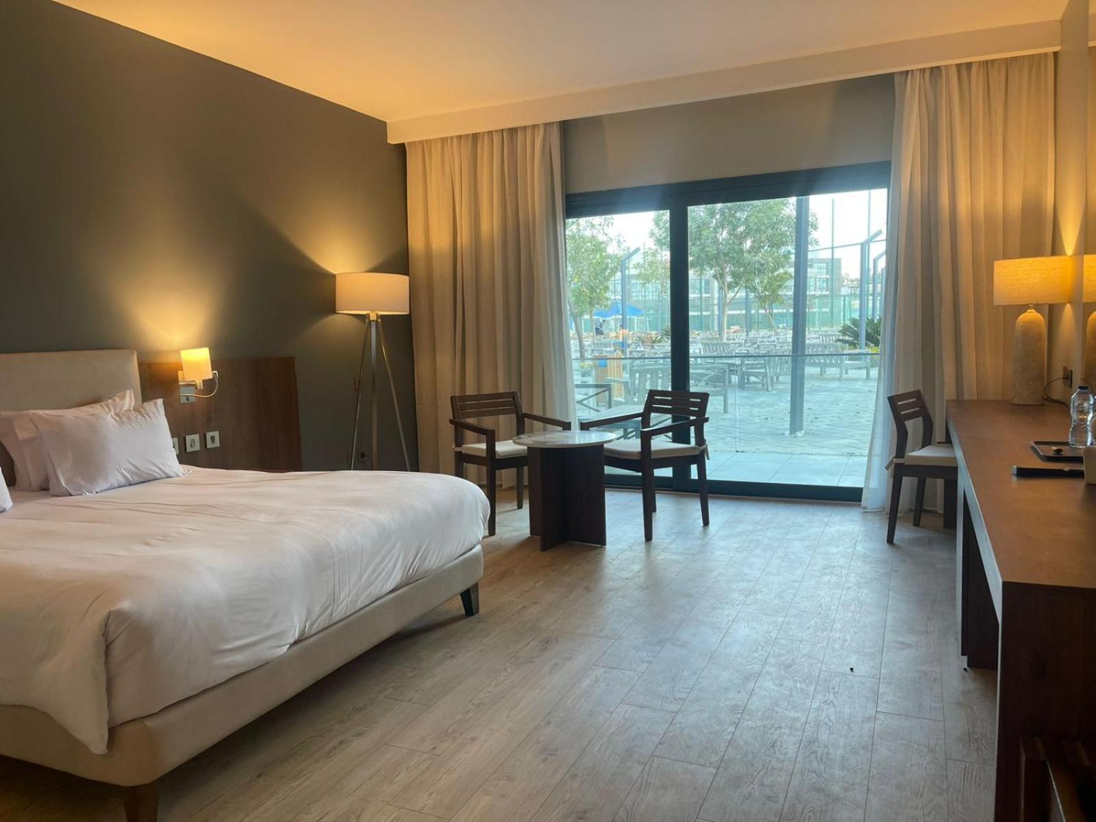 Phoenix Hotel & Wellness Sheikh Zayed City 外观 照片